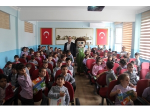 Tomurcuk Yeni Dönemde Öğrencilerle Buluştu