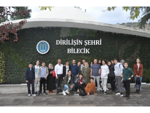 Şeyh Edebali Türbesi’ni Ziyaret Eden 8 Bin 650 Kişiye Çay Ve Lokum İkramı