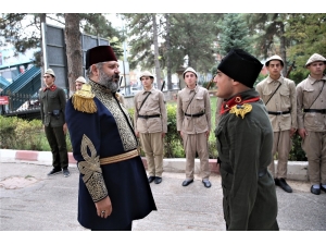 Gazi Osman Paşa Karakterini On Beşliler Karşıladı