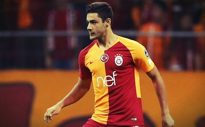 Galatasaray'da Kontrat Uzatma Furyası Sürüyor! Ozan Kabak...