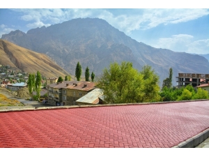 Hakkari Modernleşme Yolunda