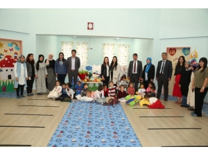 Aydıntepe Myo Öğrencileri, Anaokulu Öğrencileri İçin Ders Materyalleri Tasarladı