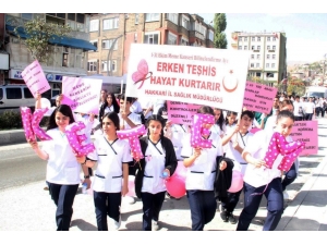 Meme Kanseri Farkındalık Yürüyüşü Düzenlendi