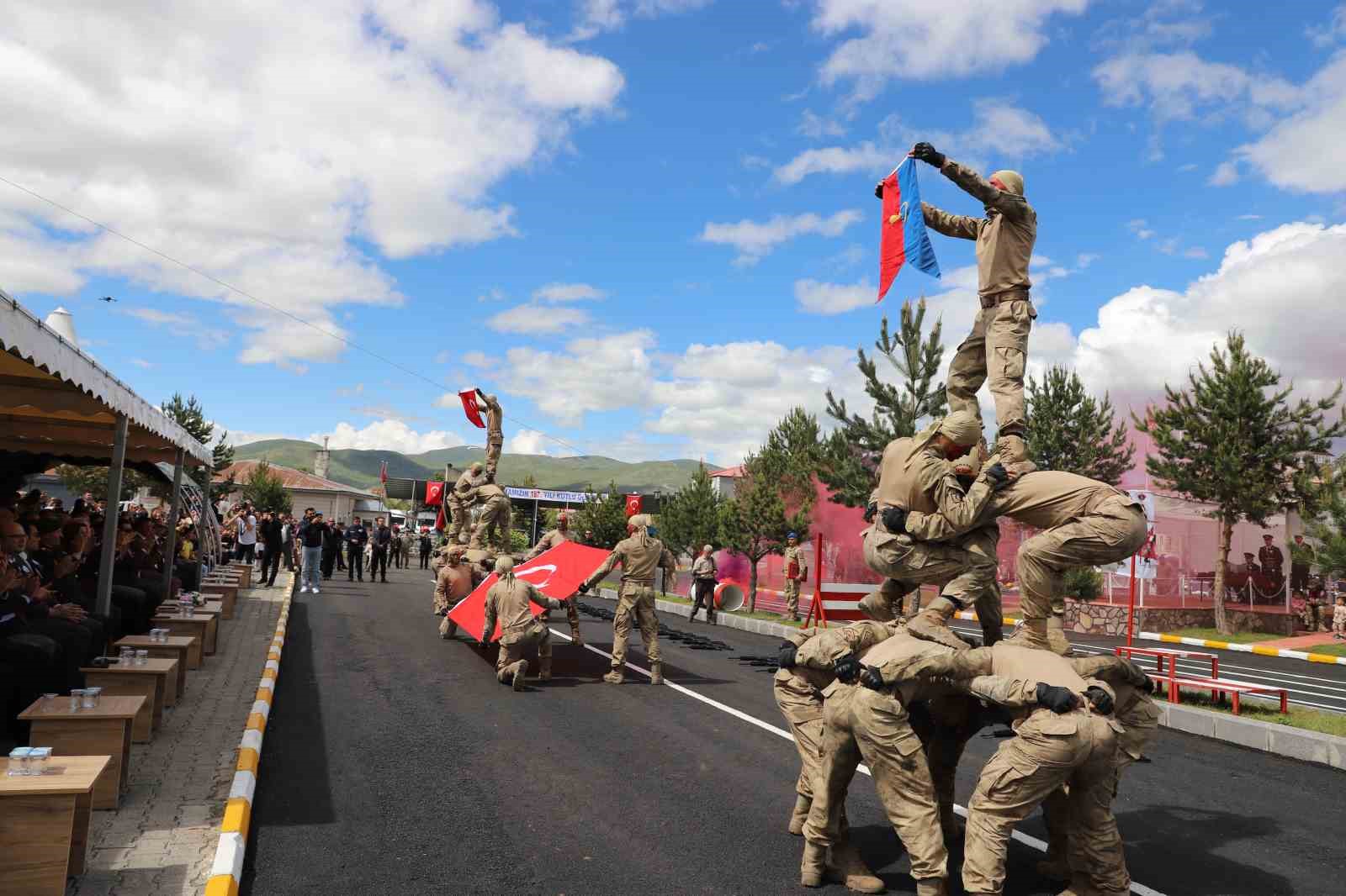 jandarma-teskilatinin-187-kurulus-yil-donumu-torenlerle-kutlandi