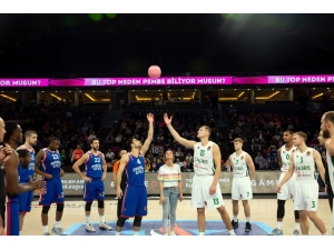 Thy Euroleague: Anadolu Efes: 79 - Zalgiris Kaunas: 93