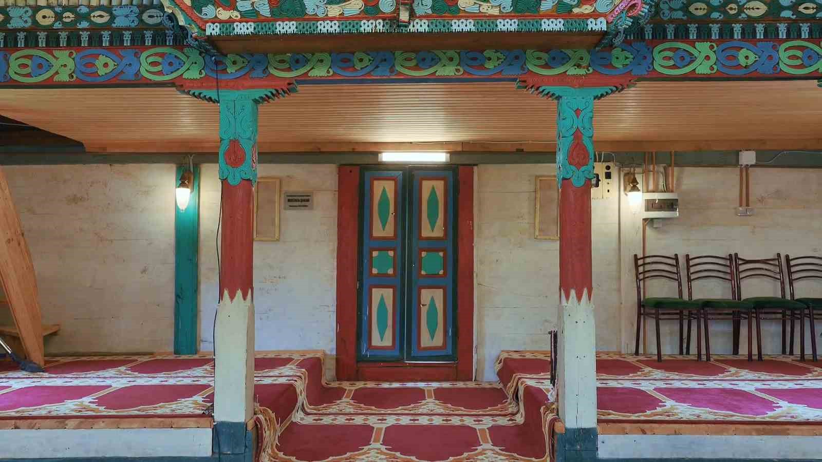 camili-havzasi-ndaki-175-yillik-ahsap-cami-babadan-ogula-korunuyor