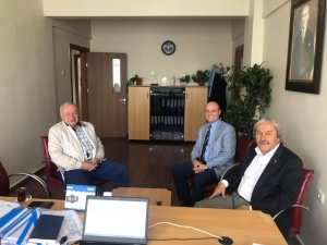 Başkan Şahin İlçede Faaliyet Gösteren Fabrikaları Ziyaretlerini Sürdürüyor