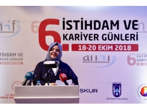 Bakan Selçuk: "1 Milyon 250 Bin Vatandaşı Özel Sektörde İşe Yerleştirmeyi Hedefliyoruz"