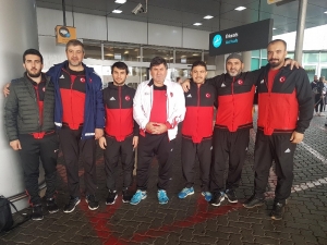 Serbest Güreş Milli Takım Kafilesi Budapeşte’de