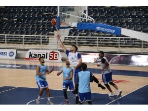 Denizli Basket Kepez Maçı Öncesi Son Hazırlıklarını Yaptı