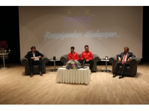 Şampiyon Sporcular Darıca’da Gençlerle Buluştu