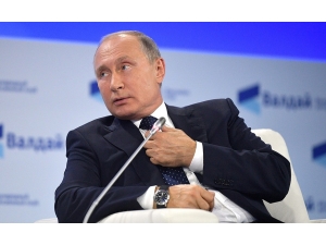 Putin: “Deaş’ın Elinde 700 Esir Var”