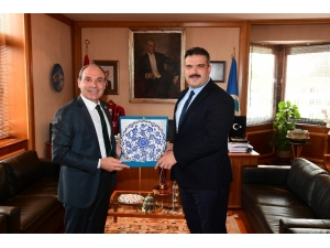 Başkan Gündüz’den Rektör Prof. Dr. Çomaklı’ya Ziyaret