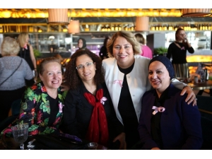 “Kanser Olduğunu Sahnedeyken Öğrendim”