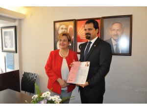 Sema Pekdaş, ’Konak İçin Bir Dönem Daha Varım’ Dedi