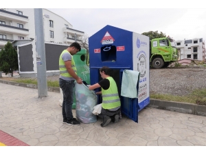 Başiskele’de Her Ay 5 Ton Tekstil Atığı Toplanıyor