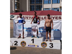 Kuşadalı Sporcular Alanya’dan 7 Madalya İle Döndü