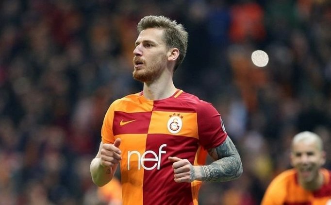 Galatasaray'a 20 Dakikada Iki Sakatlık Şoku