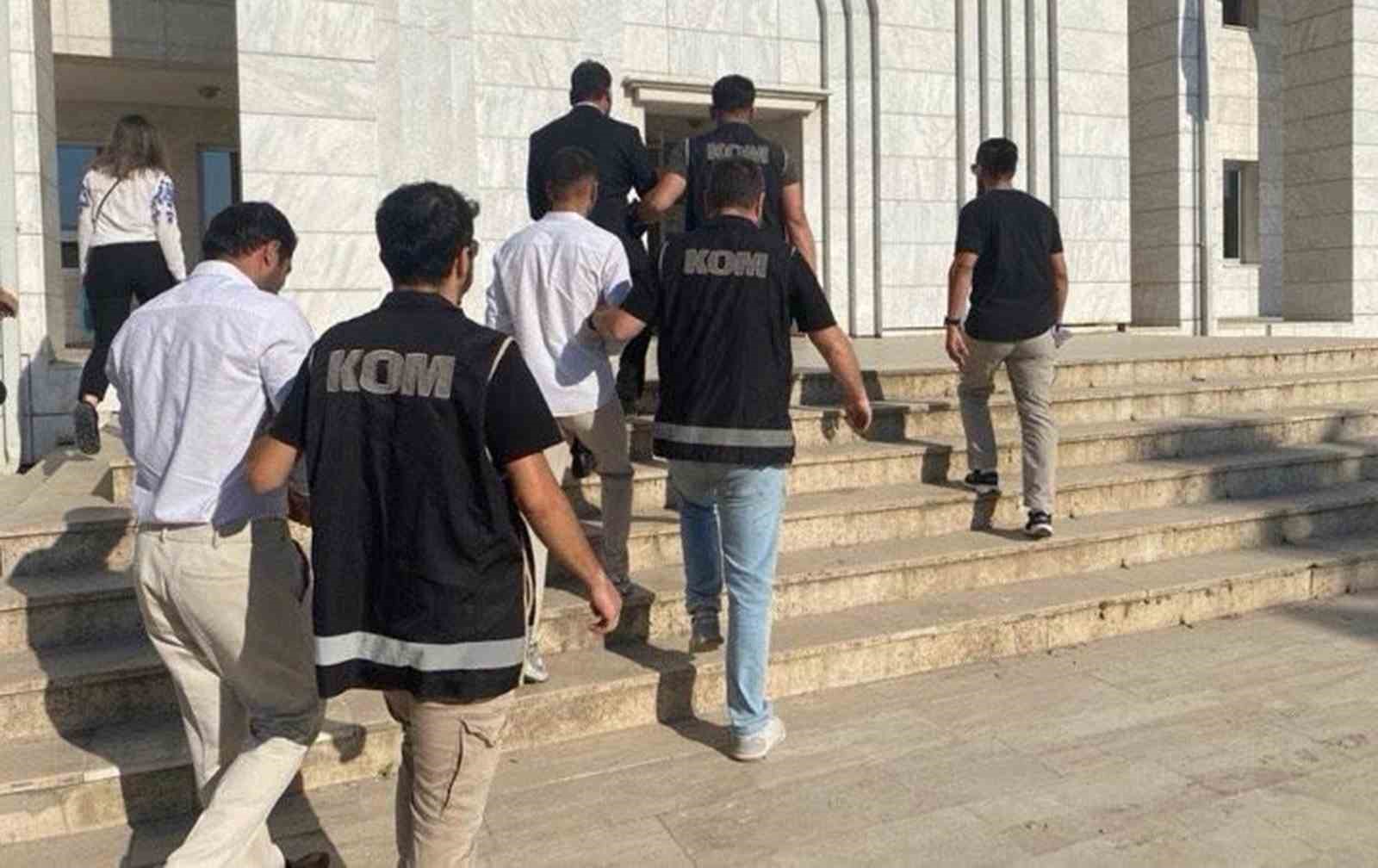 milas-ta-ruhsatsiz-tabanca-tufek-operasyonu