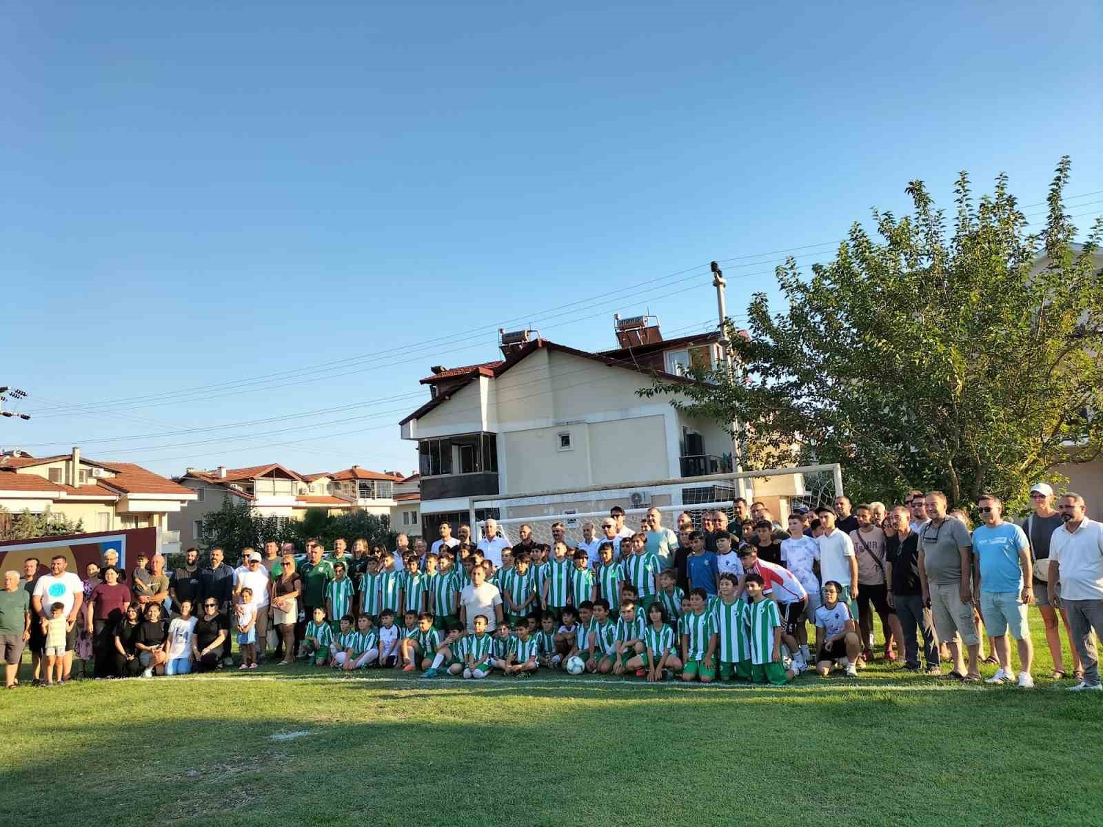 koycegiz-muglaspor-futbol-okulu-torenle-acildi