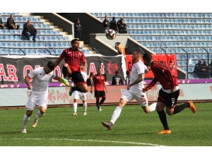 Spor Toto 1. Lig: Geneçlerbirliği: 0 - Adanaspor: 0