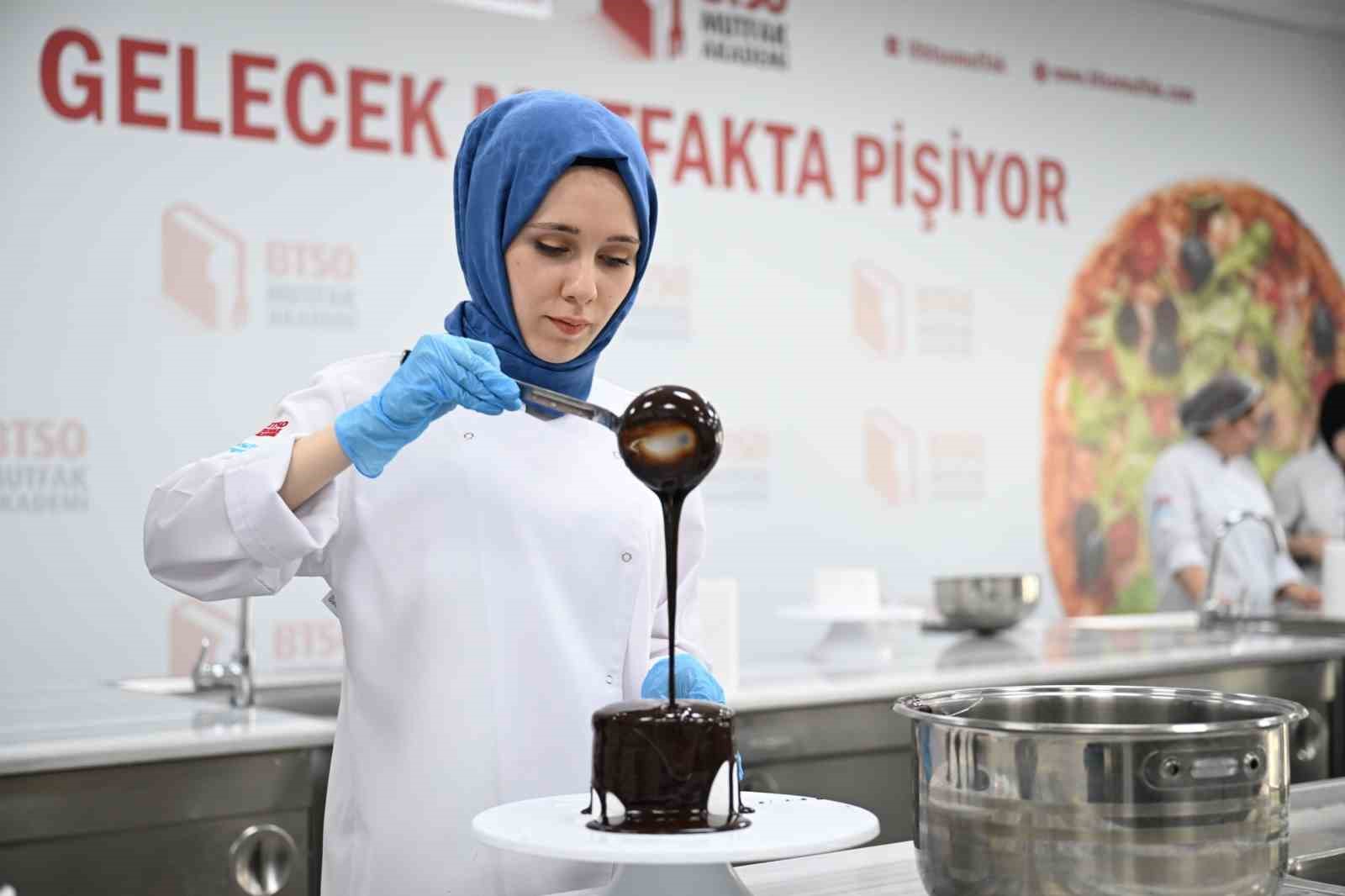 btso-mutfak-akademi-den-girisimcilige-acilan-kapi