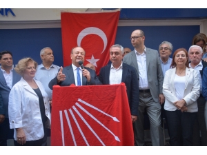 Başkan Özakcan’dan Miting Gibi Adaylık Açıklaması