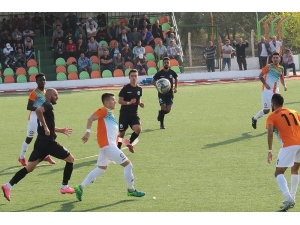 Foça Belediyespor 3’te 3 Yaptı