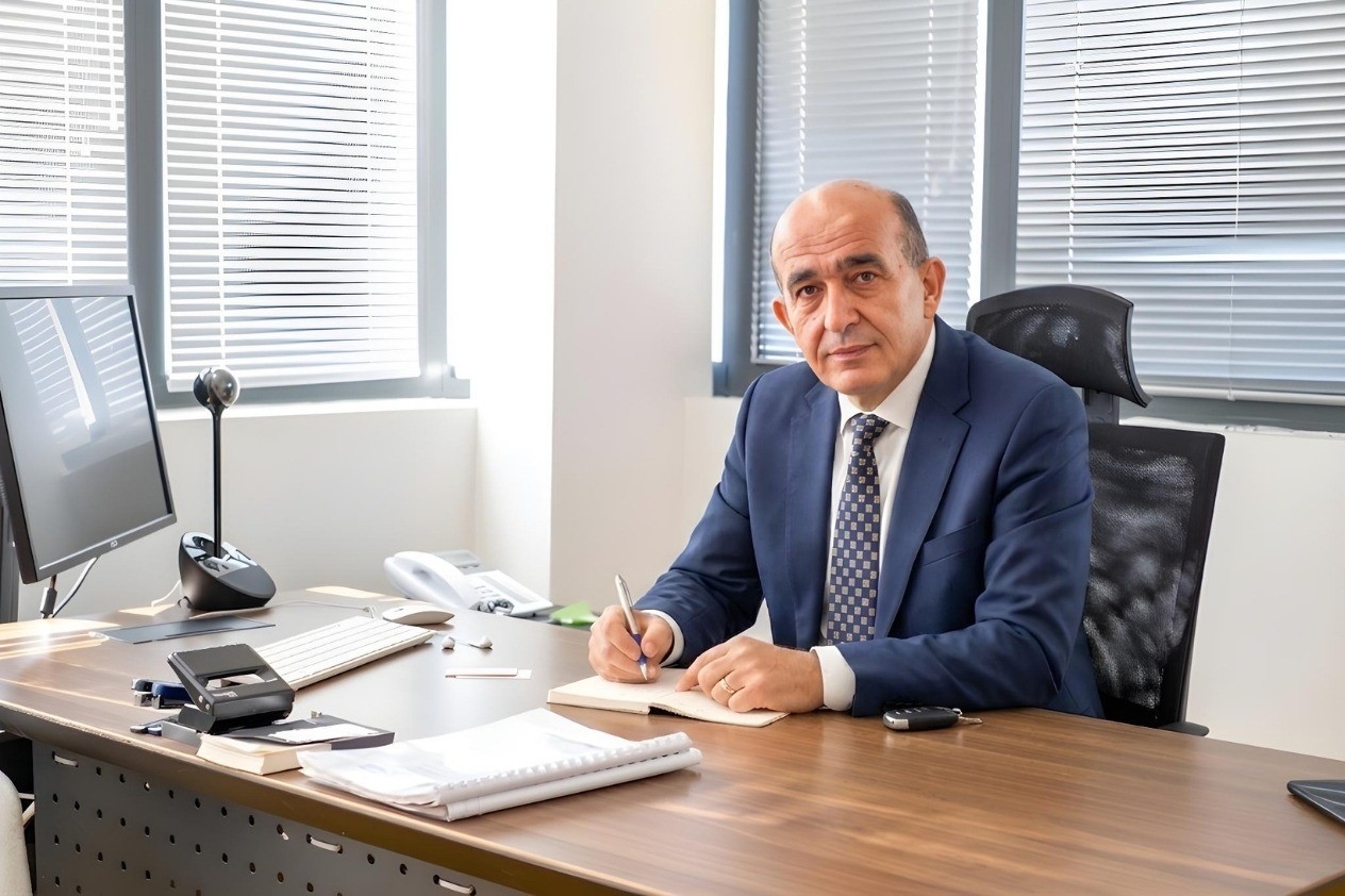 prof-dr-rasit-turan-gunes-panelleri-dogayi-kirletiyor-iddialari-gercegi-yansitmiyor