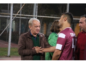 Manisa’da 1. Sonbahar Kupası Futbol Turnuvası