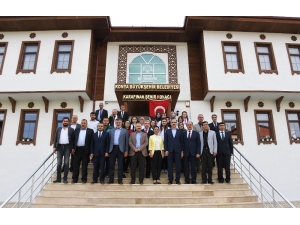 Komek Ve Asem İlçelere Değer Katıyor