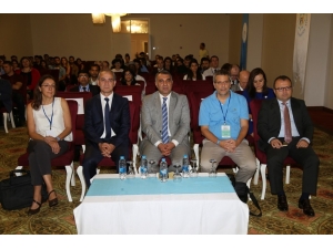 Alkü’de Uluslararası Ekonomi Kongresi Yapıldı