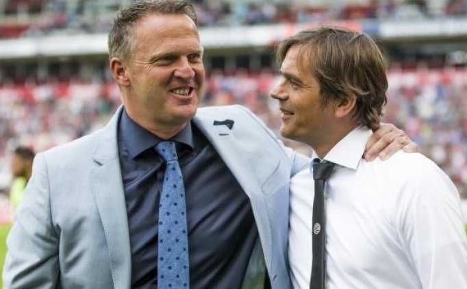 "cocu'nun Türkiye'de Düştüğü Hale Bakın"