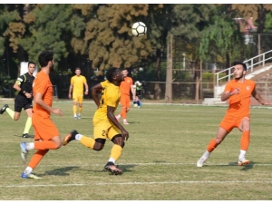 Aliağa Fk Evinde Rahat Kazandı