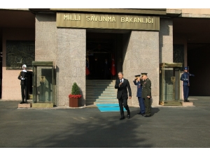 Milli Savunma Bakanı Akar, Venezuelalı Mevkidaşı İle Görüştü