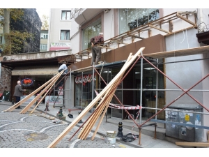 İzmit Belediyesi’nden Bakırcılar Çarşısı’nda İyileştirme Çalışması