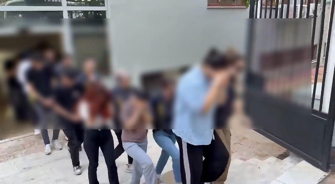 diyarbakir-da-yasa-disi-bahis-operasyonu-6-milyarlik-islem-hacmi-tespit-edildi-24-kisi-tutuklandi