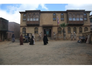 Mehmetçik Kutlu Zafer’in Platosu Hollywood’u Aratmıyor