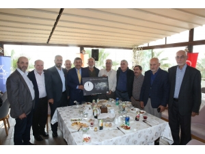 Başkan Karabacak Hacılarla Buluştu