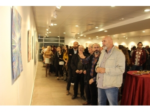 Omü’de "Kağıtlar" İsimli Sergi Sanatseverlerle Buluştu