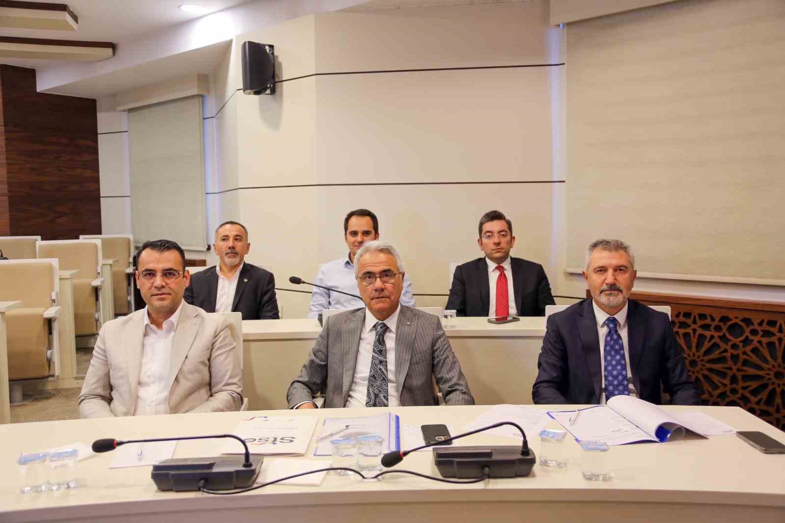 ozdemir-den-sidemir-icin-50-milyon-dolarlik-yatirim-vurgusu