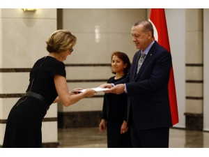 Cumhurbaşkanı Erdoğan, İsveç Büyükelçisini Kabul Etti