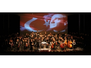 Antalya’da Cumhuriyet Konseri