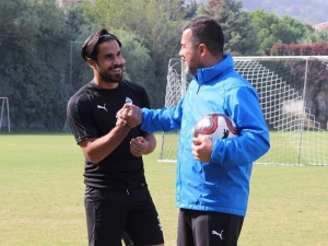 Altay’a Yol Göründü