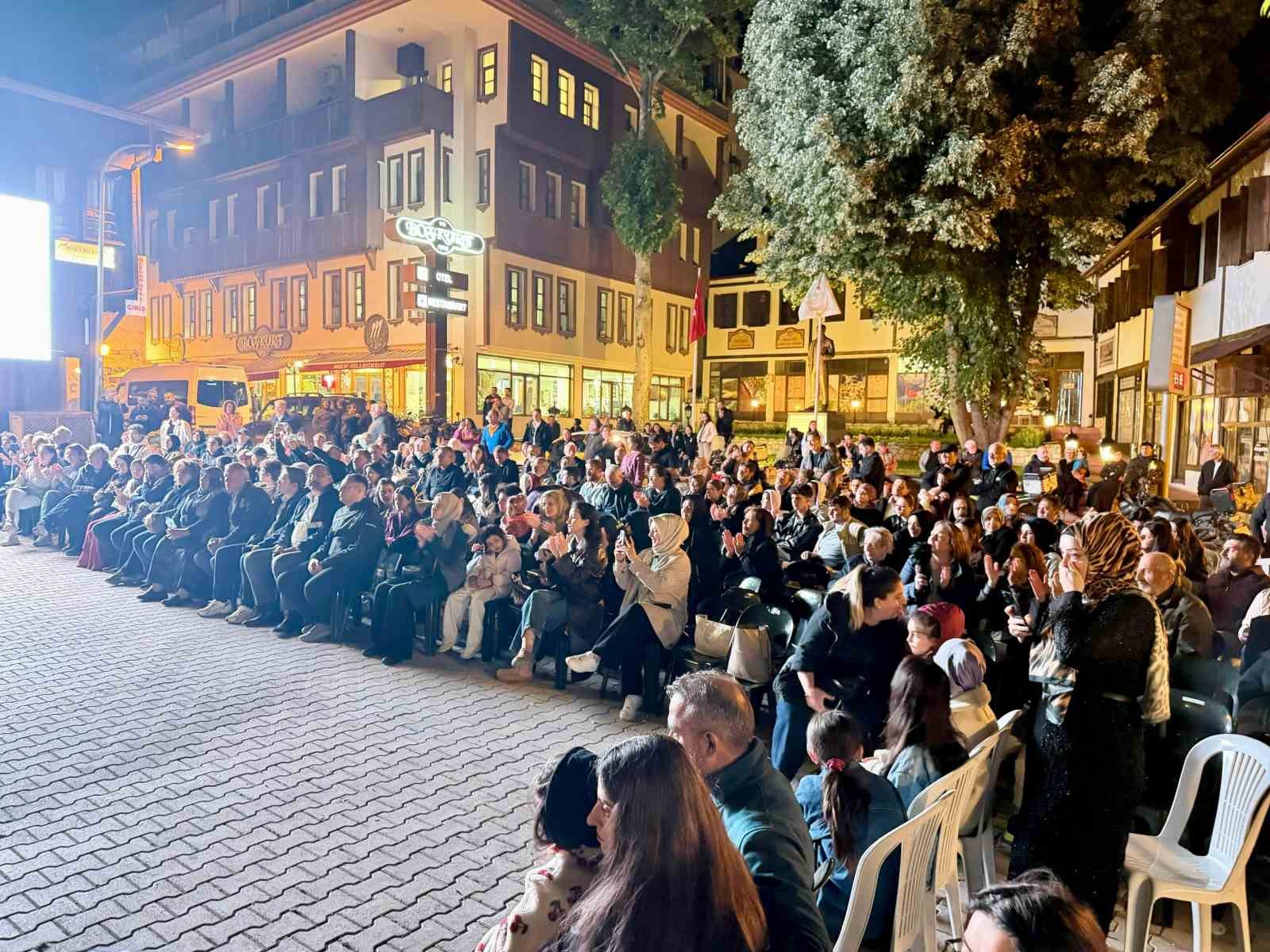 kemaliye-de-fasil-gecesinde-kultur-ve-kardeslik-bulustu