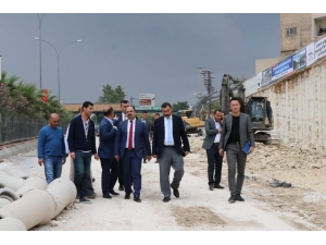 Çiftçi, Karakoyun Köprülü Kavşağı Çalışmalarını İnceledi