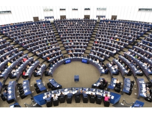 Avrupa’da Tek Kullanımlık Plastik Yasaklandı