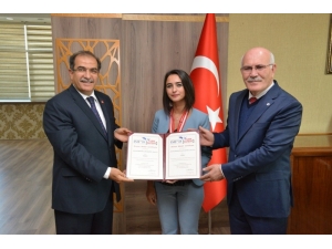 Uşak Üniversitesi Akademisyenlerinden Isıf 2018’de Büyük Başarı