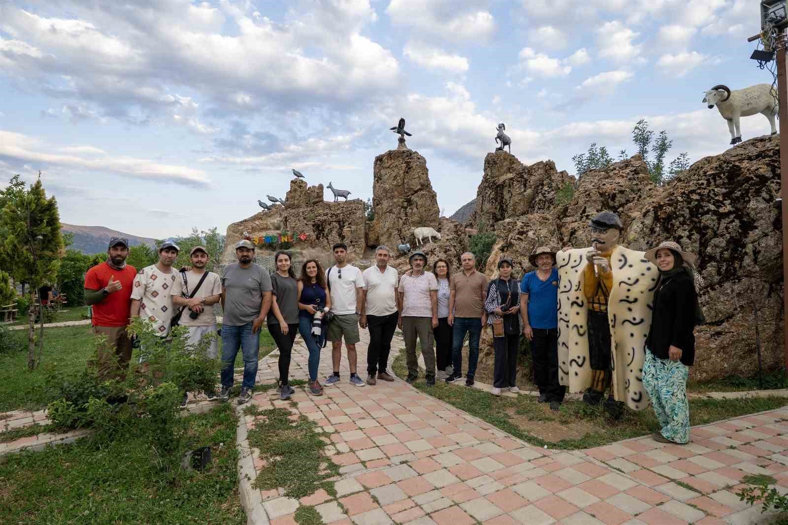 fotono21-hakkari-nin-etkileyici-cografyasini-fotografladi