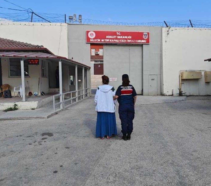 bilecik-te-5-yil-9-ay-hapis-cezasi-olan-kadin-yakalandi